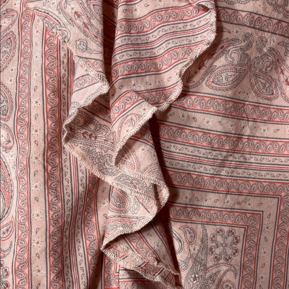 Universal Thread Pink Paisley Ruffle Blouse - Picture 4 of 7